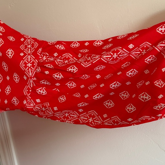 Red Patterned Women's Top - Picture 2 of 9